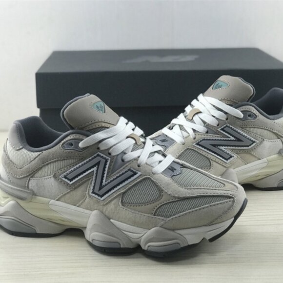 New Balance 9060 Casual Sneakers (Gray And Black) - Picture 12 of 13